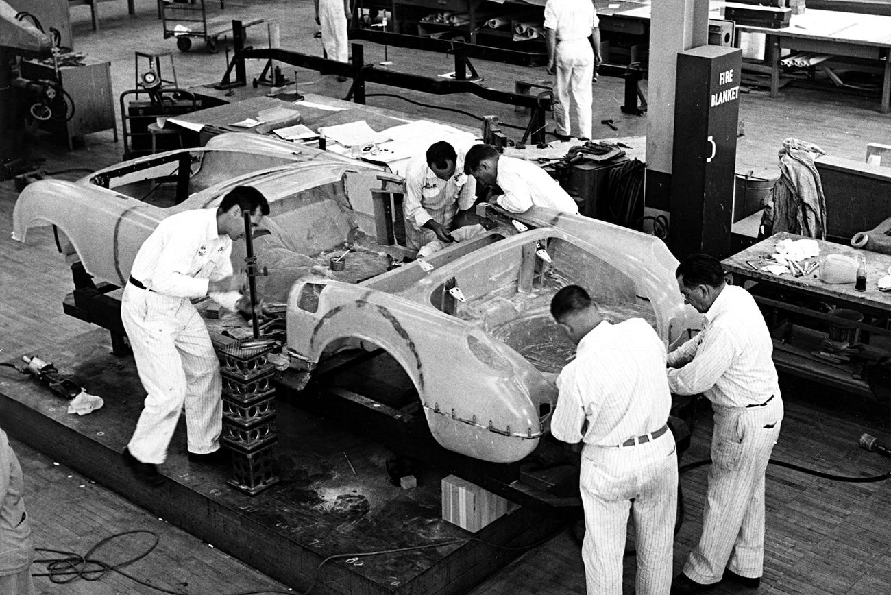 004_corvette_assembly_plant_history_05933b5faa7b1f200522241638e5b1a70b5be964.jpg