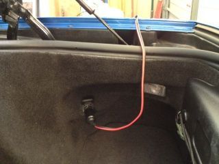 0394c-car_charger_outlet_ba0591482143cd1bea878fec3f0e6d511947fd0d.jpg