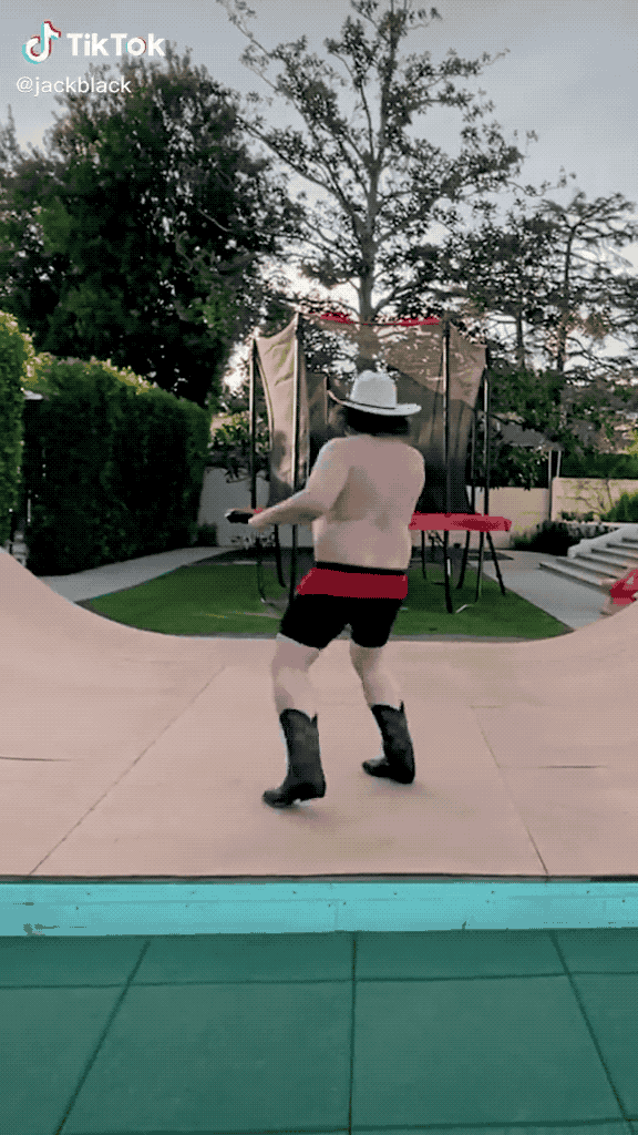 18904C55-BA0B-4DD0-B447-32C036FDAD31.gif