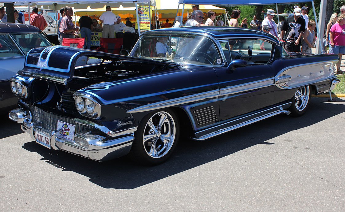 1958_pontiac_bonneville_1_db1505cdc3fd6c1de93ee5a5a80d50d4e0b0421b.jpg