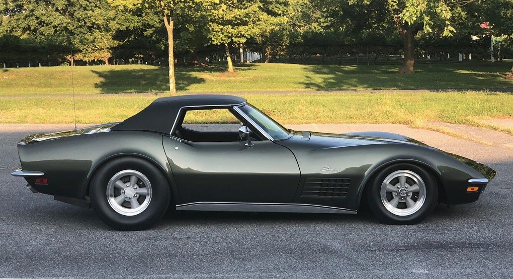 1971 Vette.jpeg