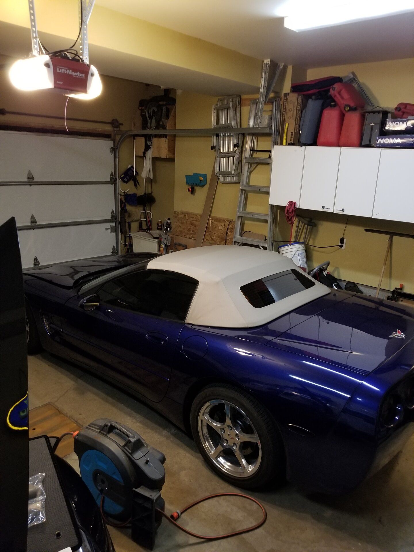 2004 commemorative.jpg