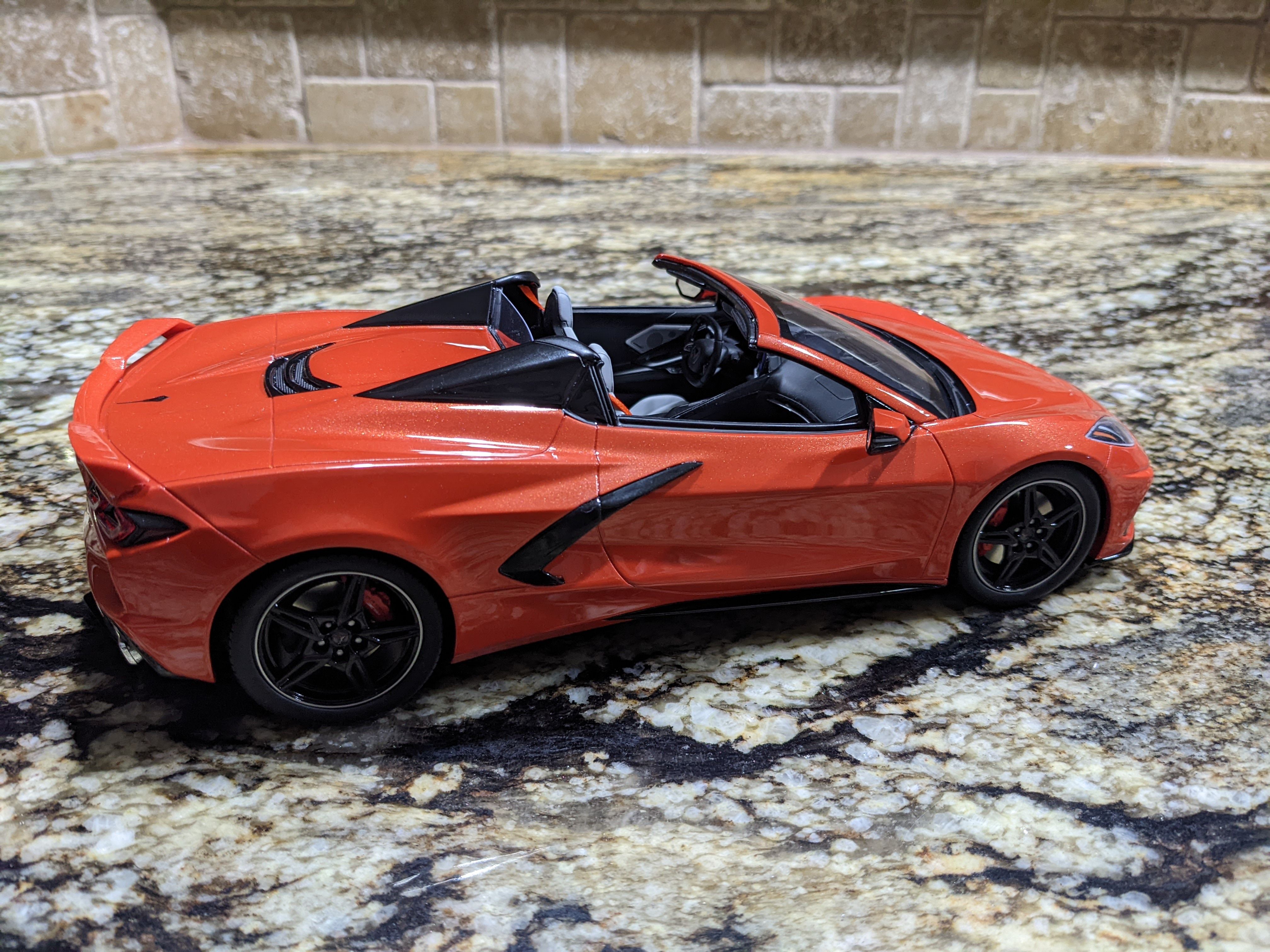 2021 C8 HTC.jpg