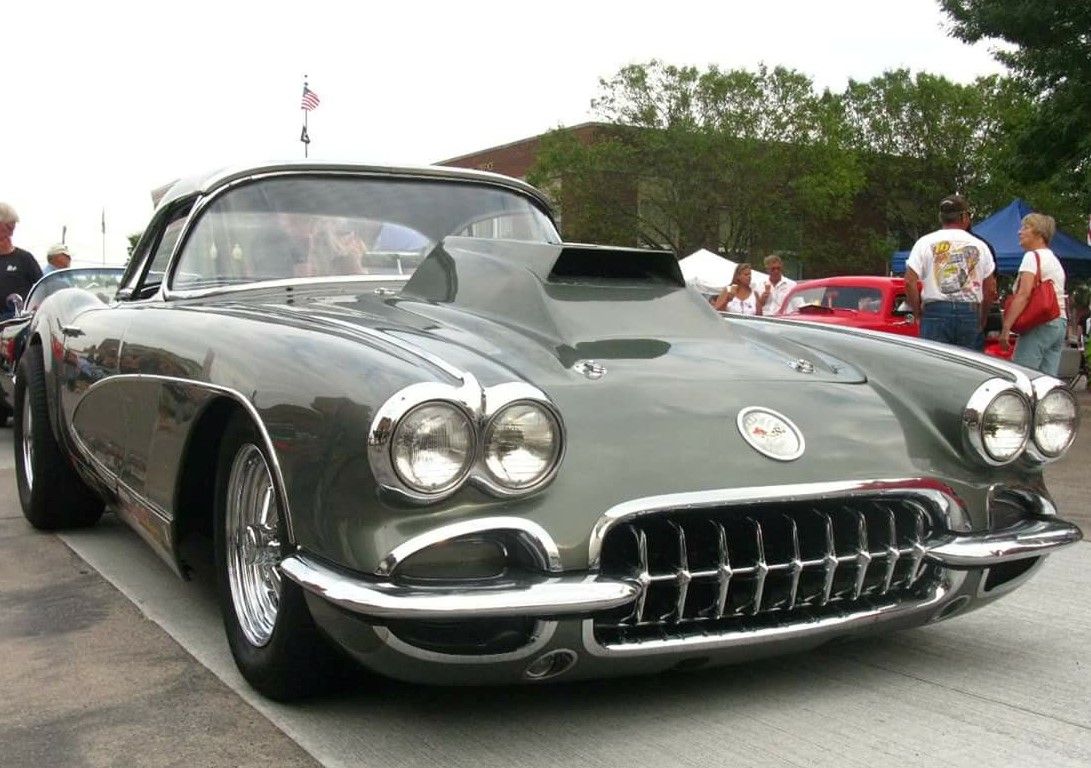 26231988_524557561259843_5263949941790116329_o vette at hastings.jpg