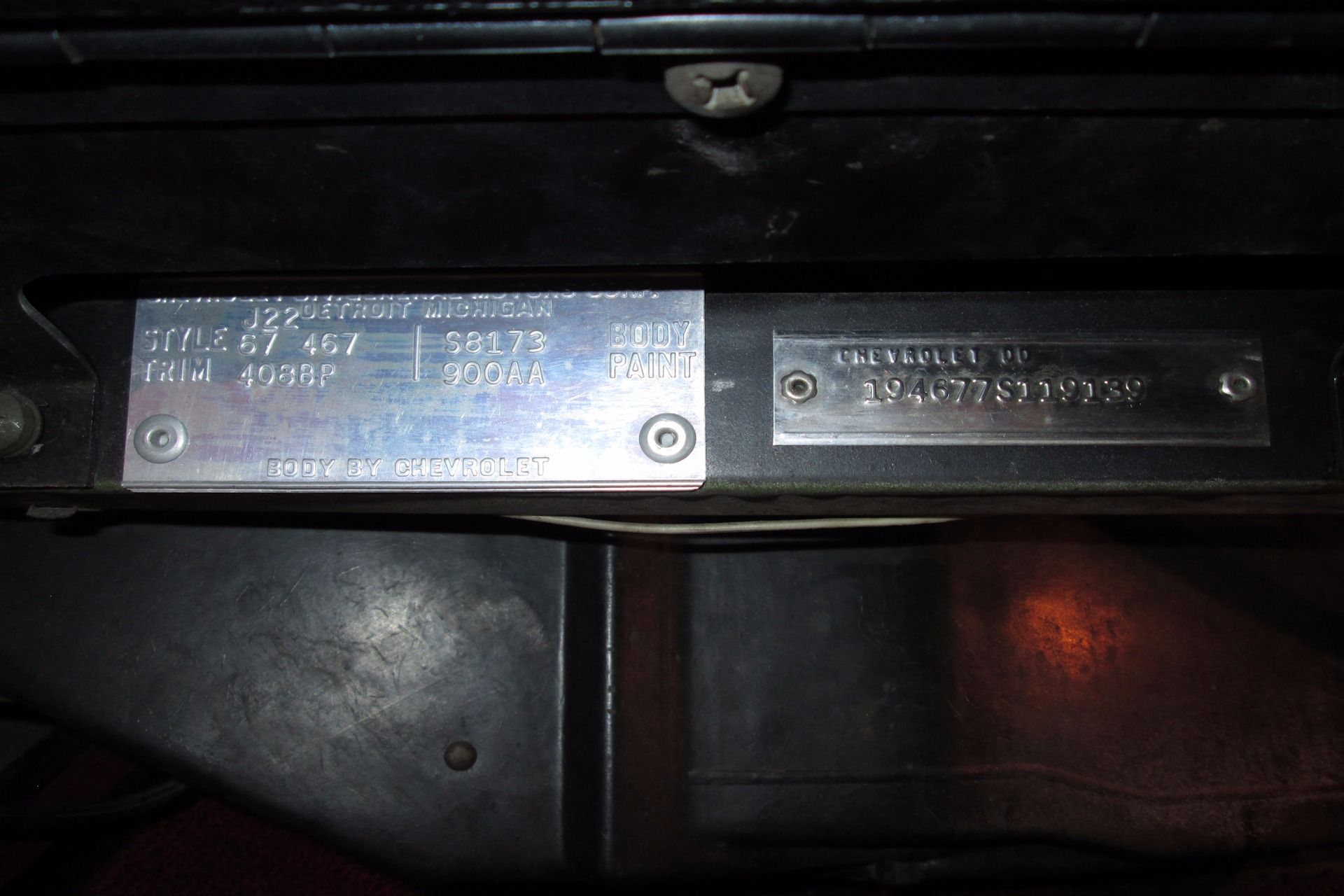 319_p54_l.jpg