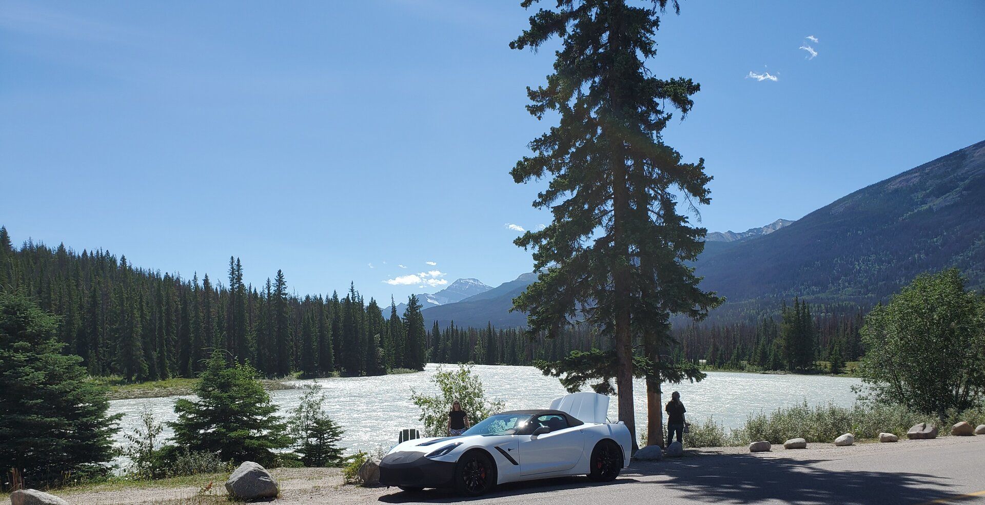 5. - Lunch stop on 93A.jpg