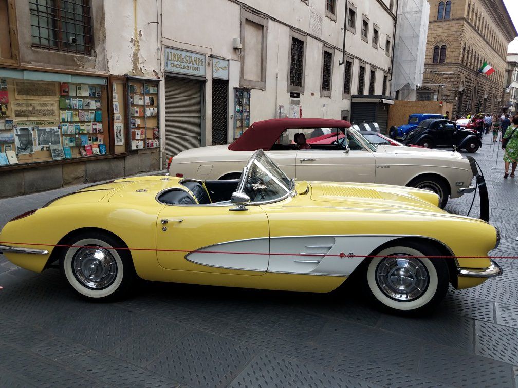 58 Vette Florence Italy.jpg
