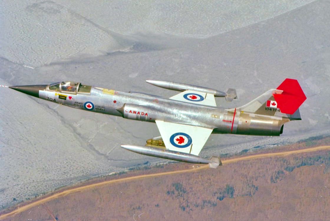 A-RCAF-CF-104-Starfighter.jpg