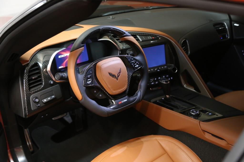 ALLFLASH Z06 Caravaggio Install Wheel Dash Console.jpg