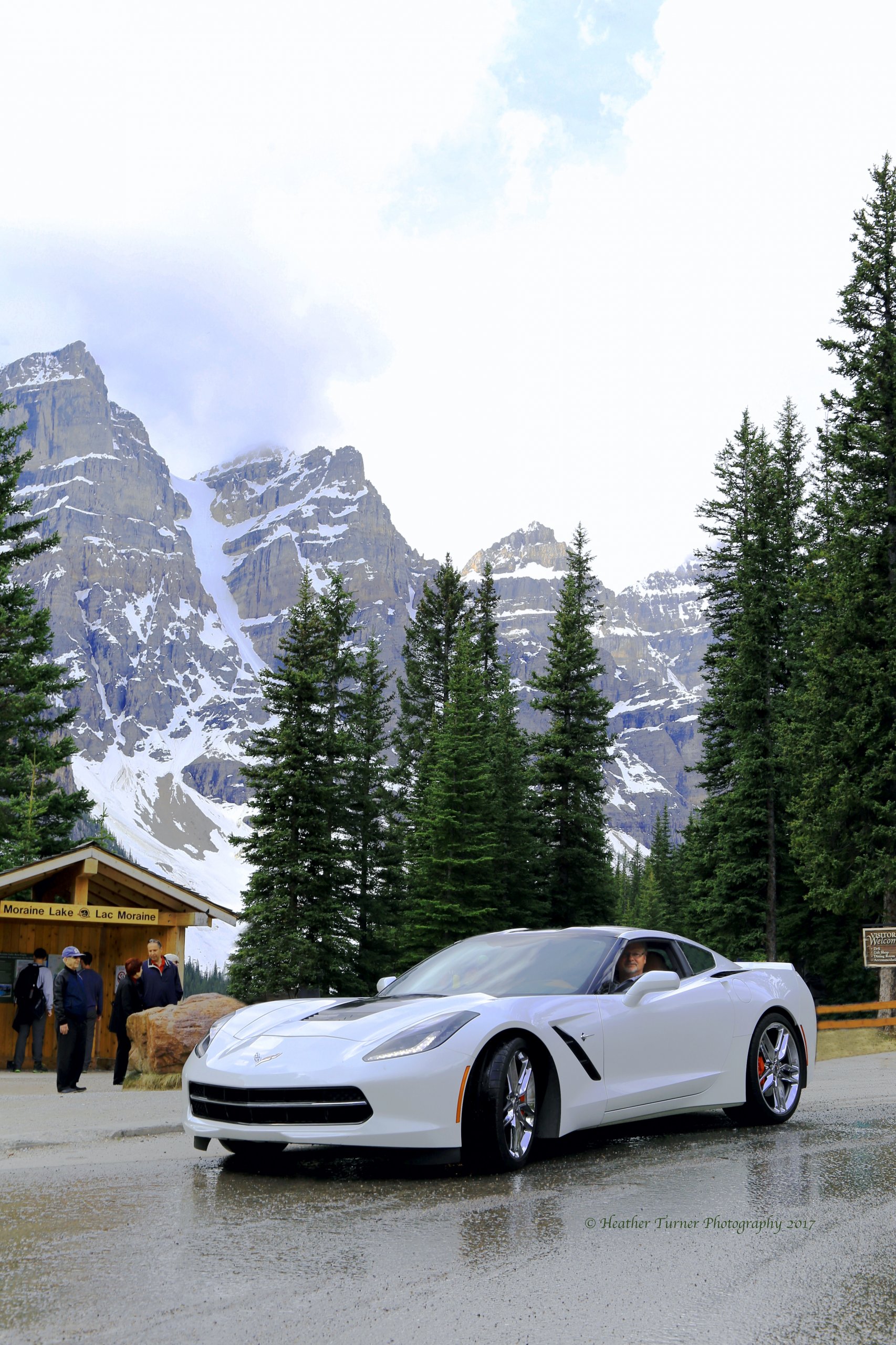 © Moraine Lake White 6-04-2017.jpg