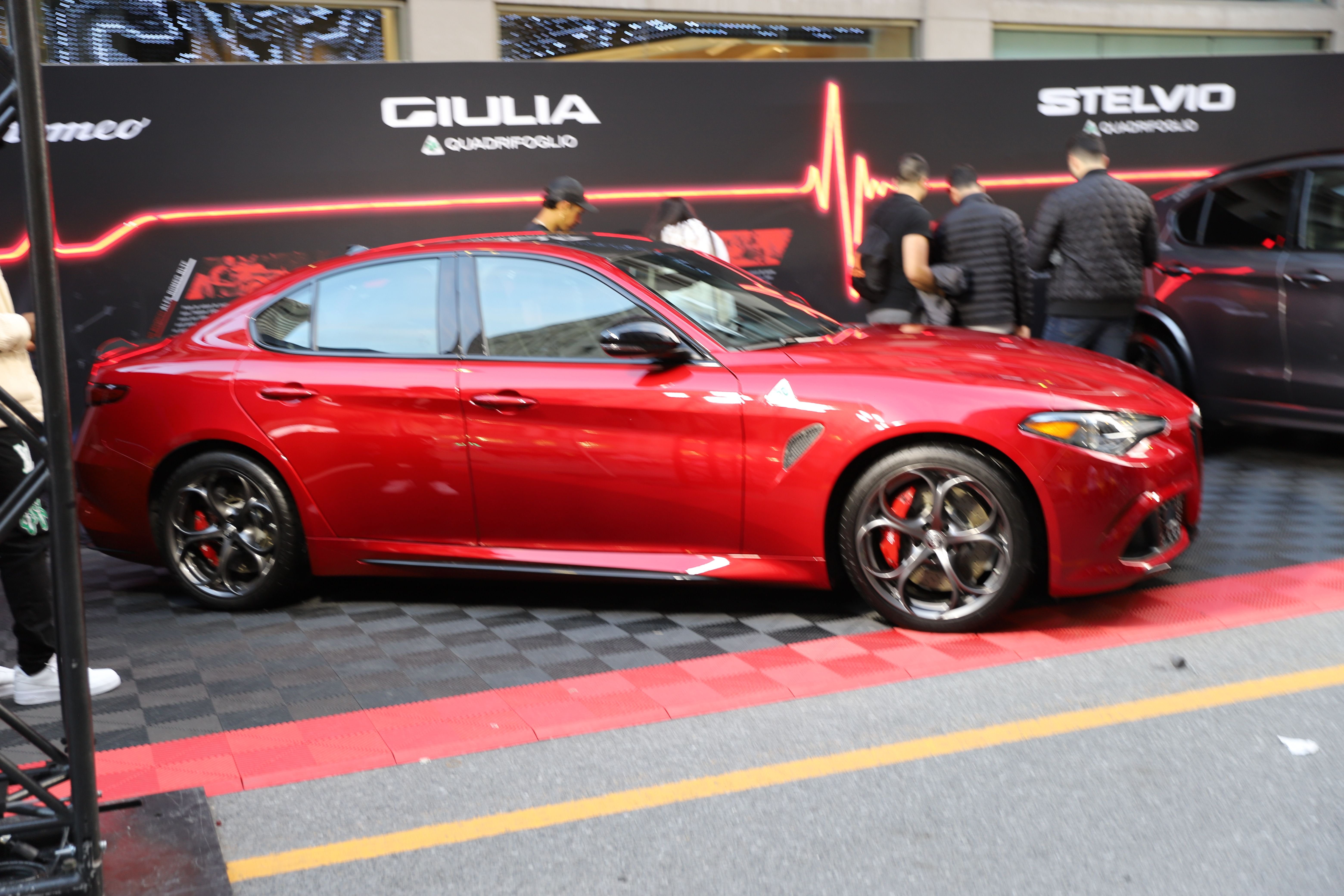 Canon EOS 6D Mark II 6240x4160_000004.jpg