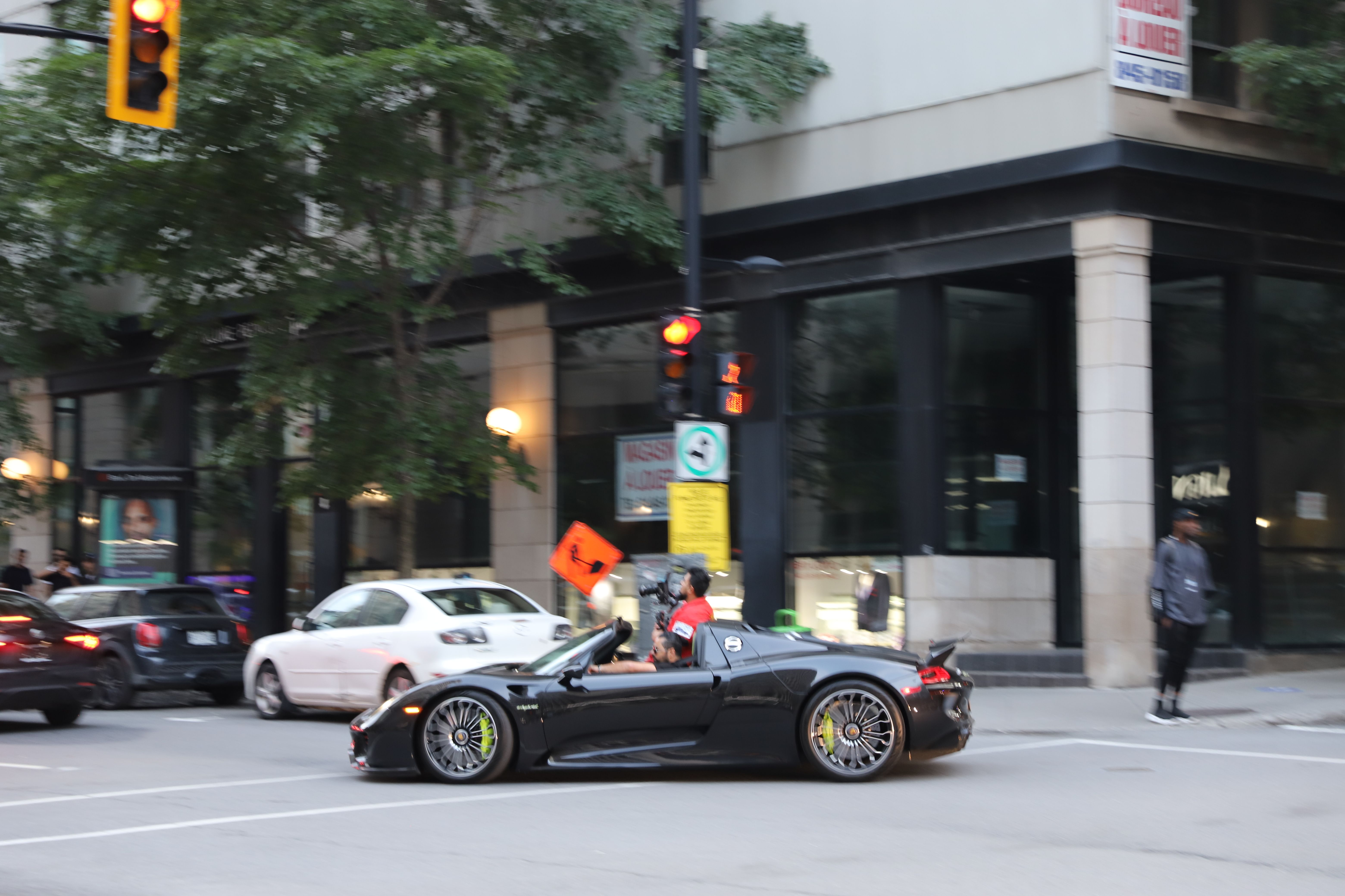 Canon EOS 6D Mark II 6240x4160_000009.jpg