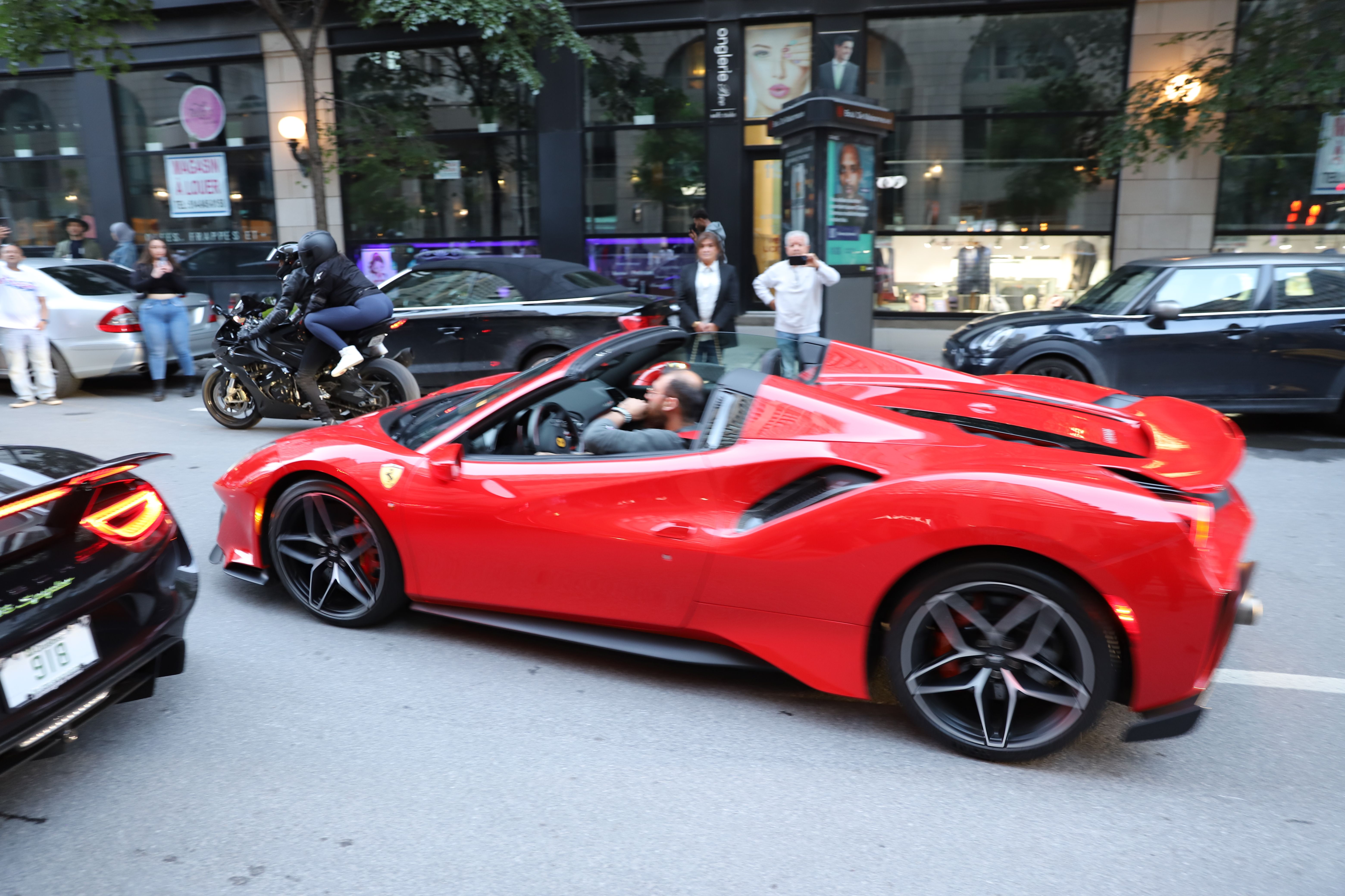 Canon EOS 6D Mark II 6240x4160_000051.jpg