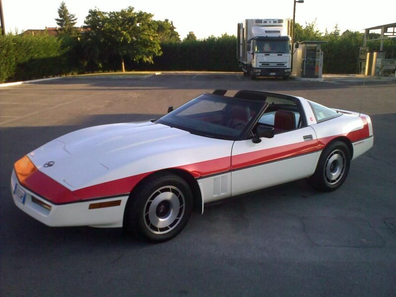 CORVETTE 84.jpg