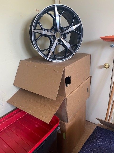 Corvette wheels 2.jpg