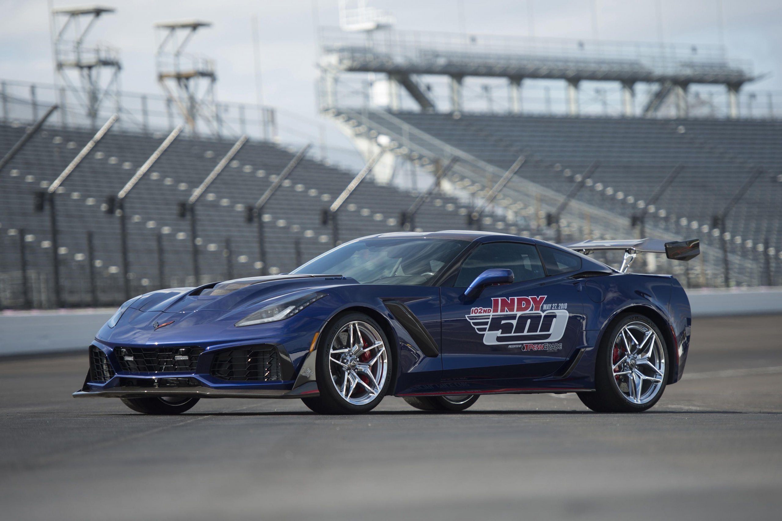 corvette-zr1-pace-car-1.jpg