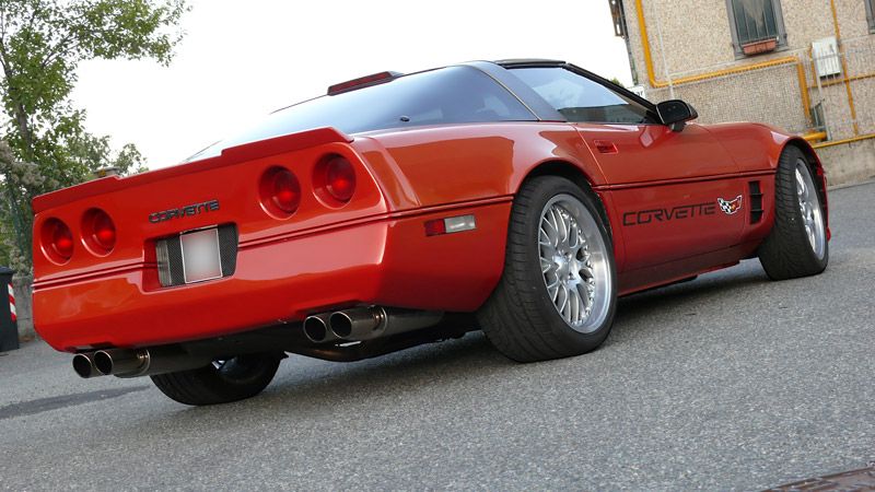 corvette_c4_01.jpg