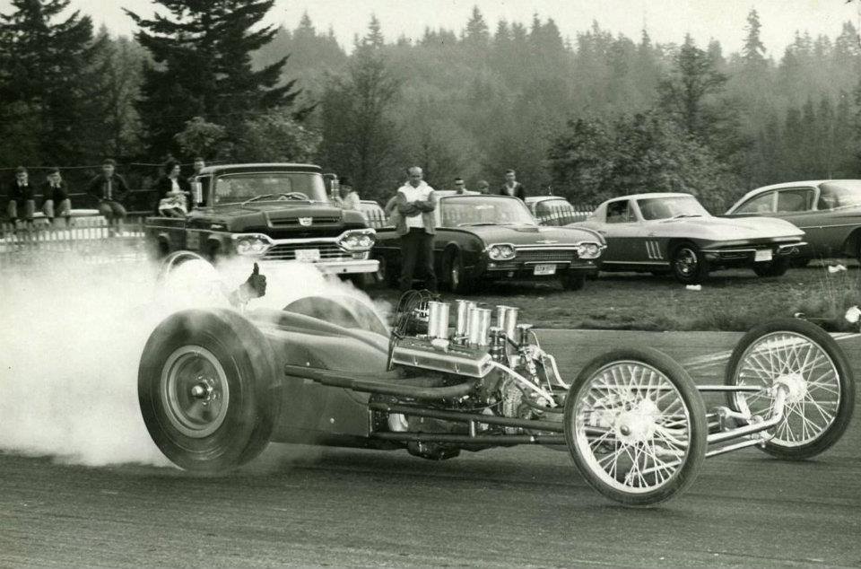 dragster red goble.jpg