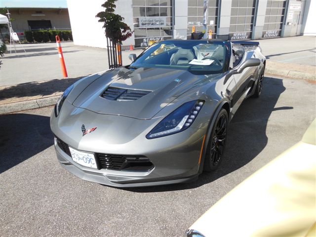 Dueck's Terminal Ave. Show 044.jpg