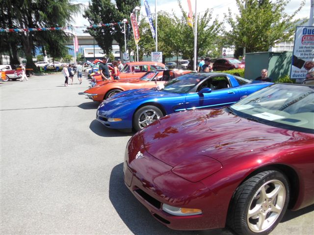 Dueck's Terminal Ave. Show 075.jpg