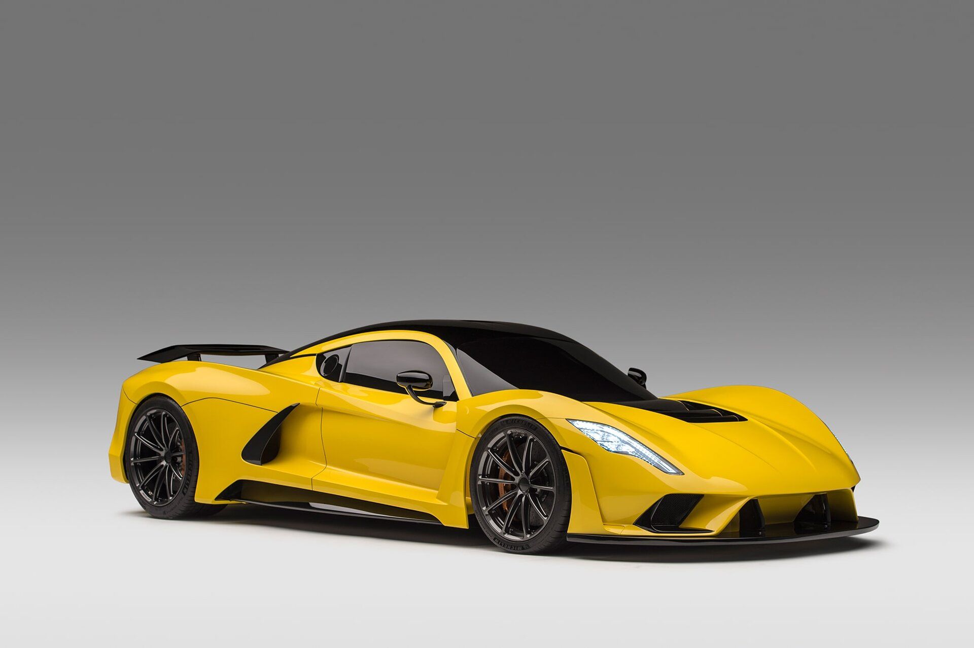 Hennessey-Venom-F5-8-min.jpg