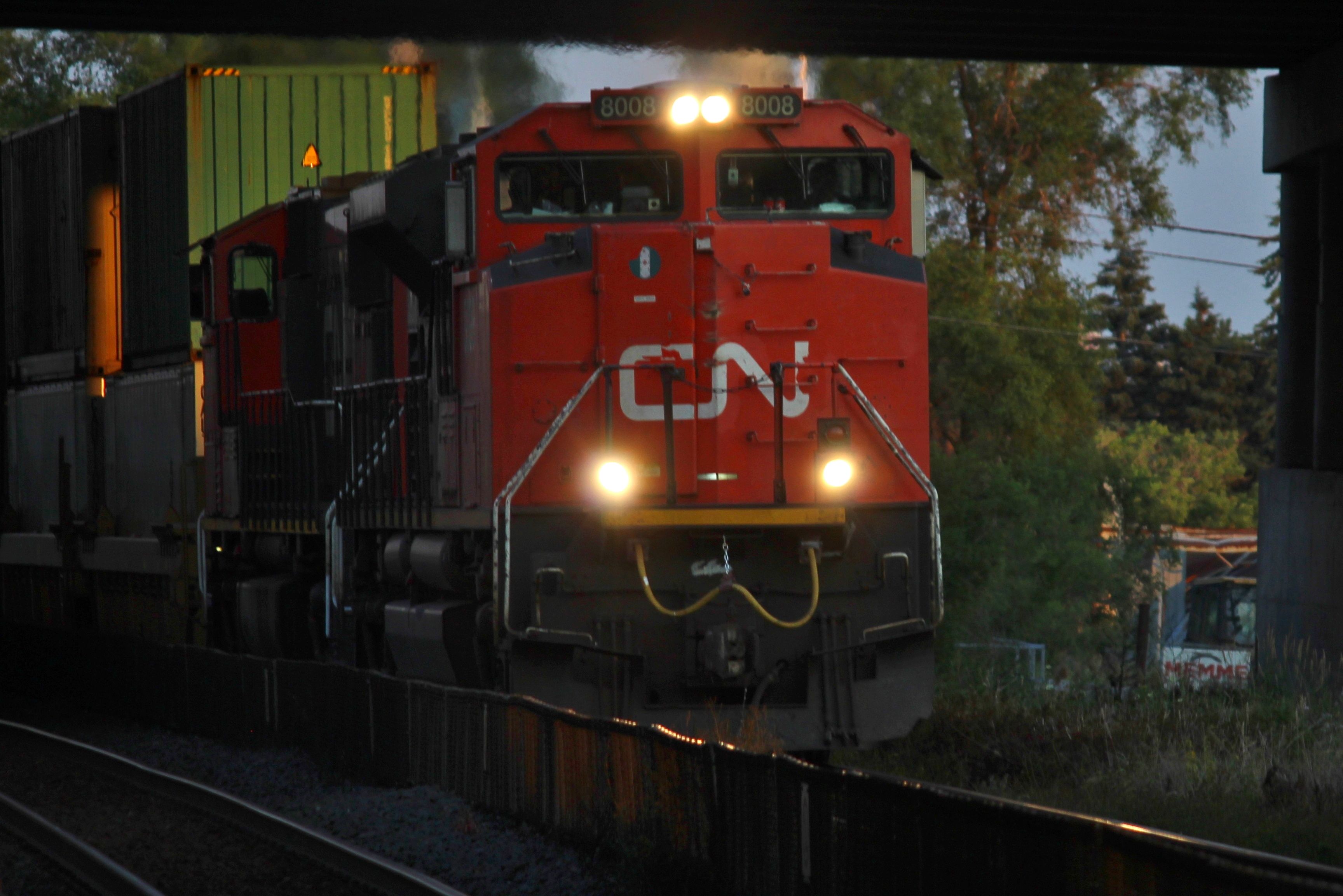IMG_5723 cropped - exposure.JPG