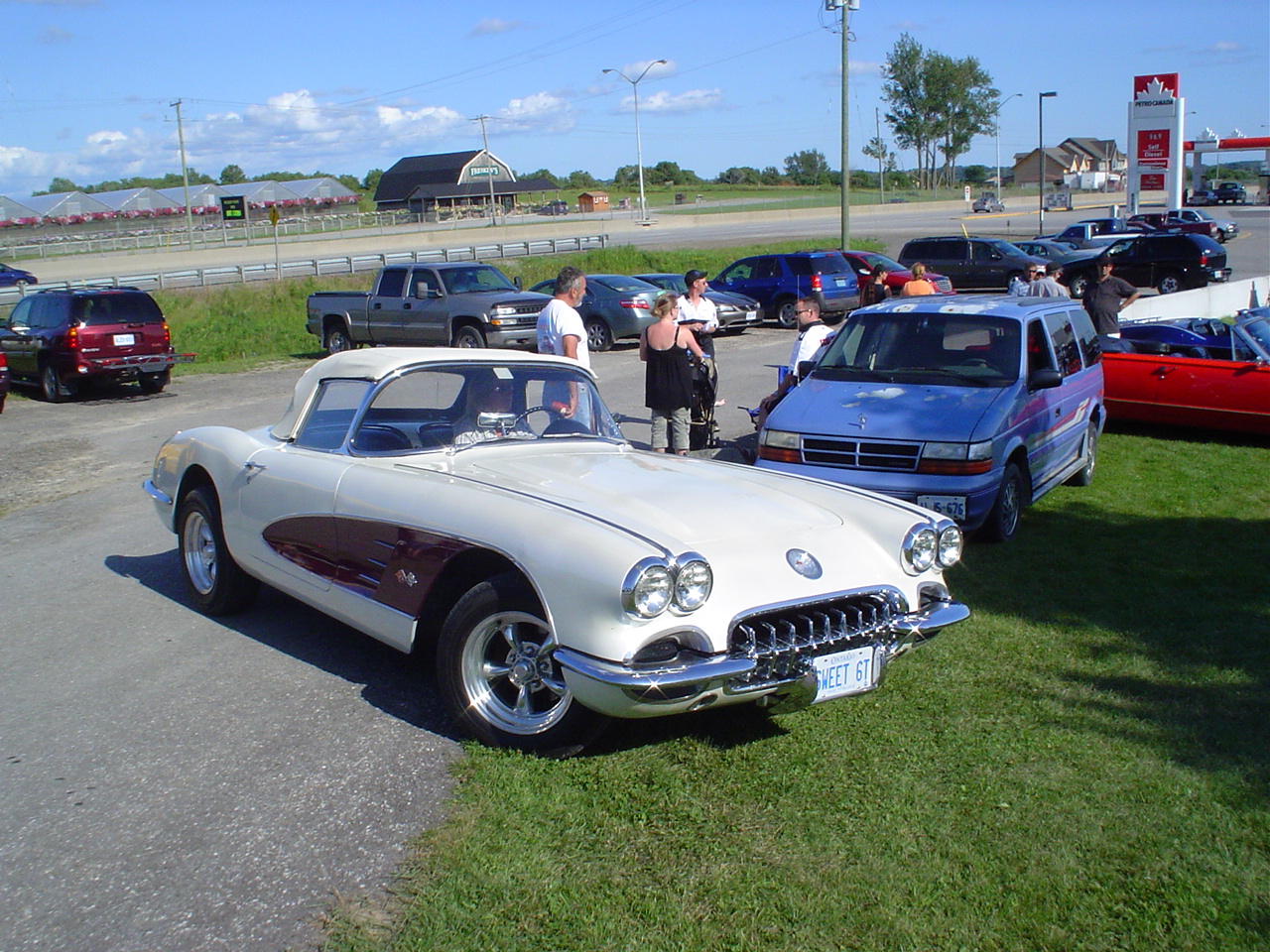 Lisa's Vette At Noone's.JPG