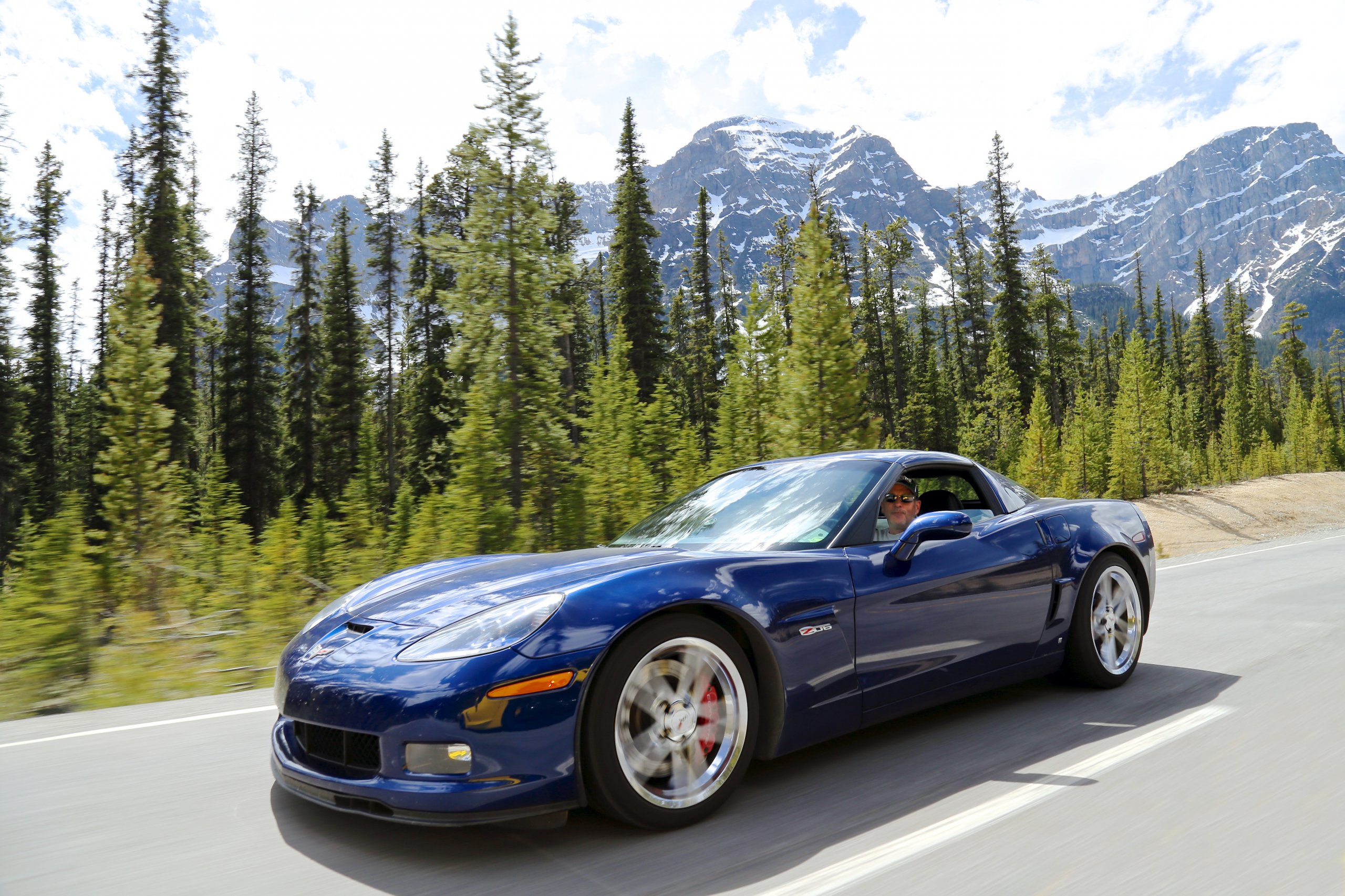 Mike's Z06 Blue 6-03-2017.jpg