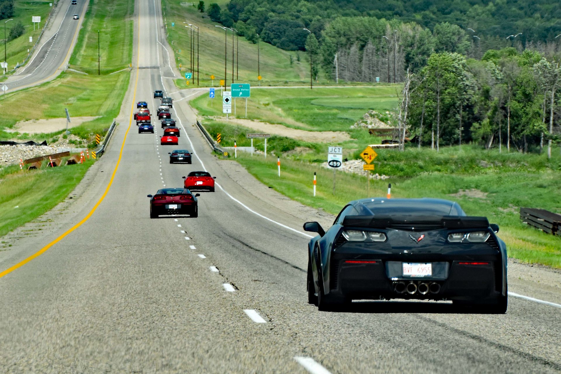 On the way to Meet in the Middle - somewhat like walking 15 dogs