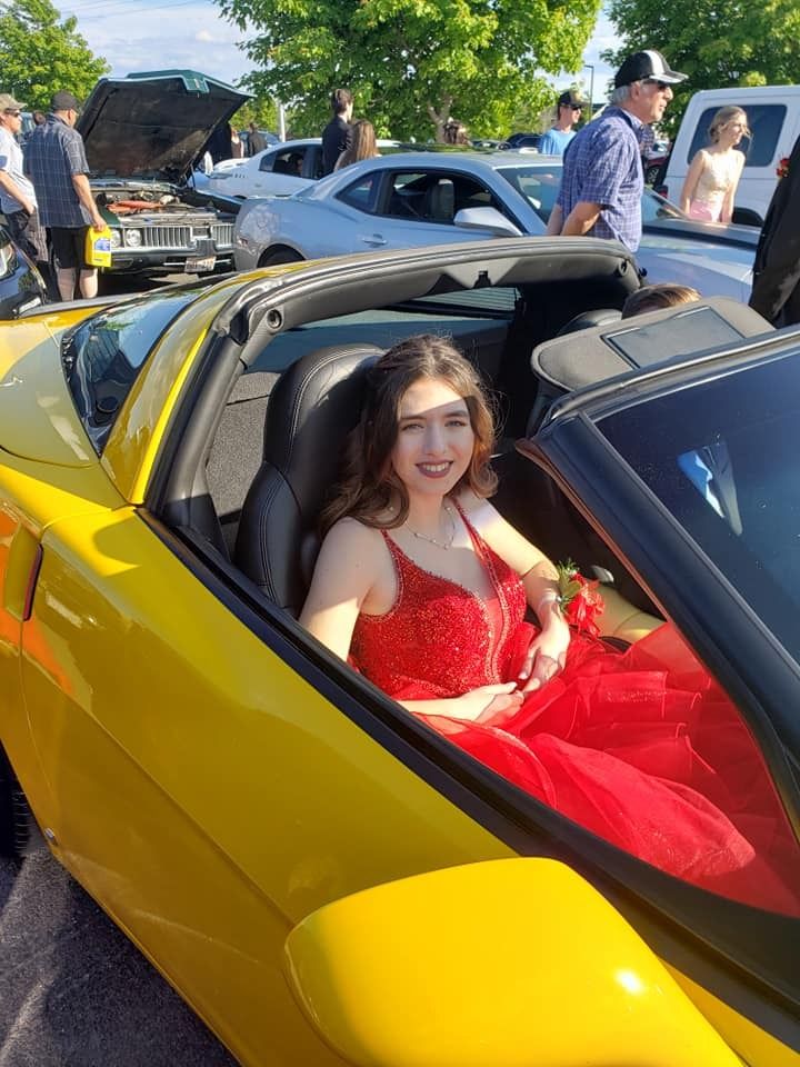 prom 2.jpg