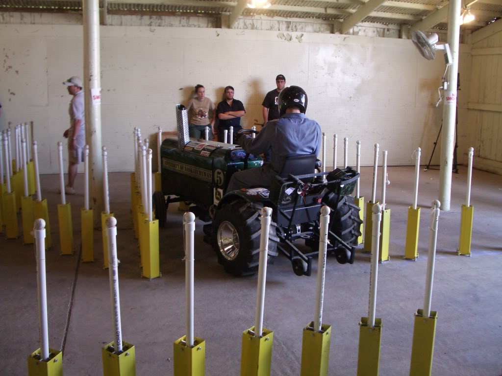 Quarter Scale Pulling Tractor 1.jpg