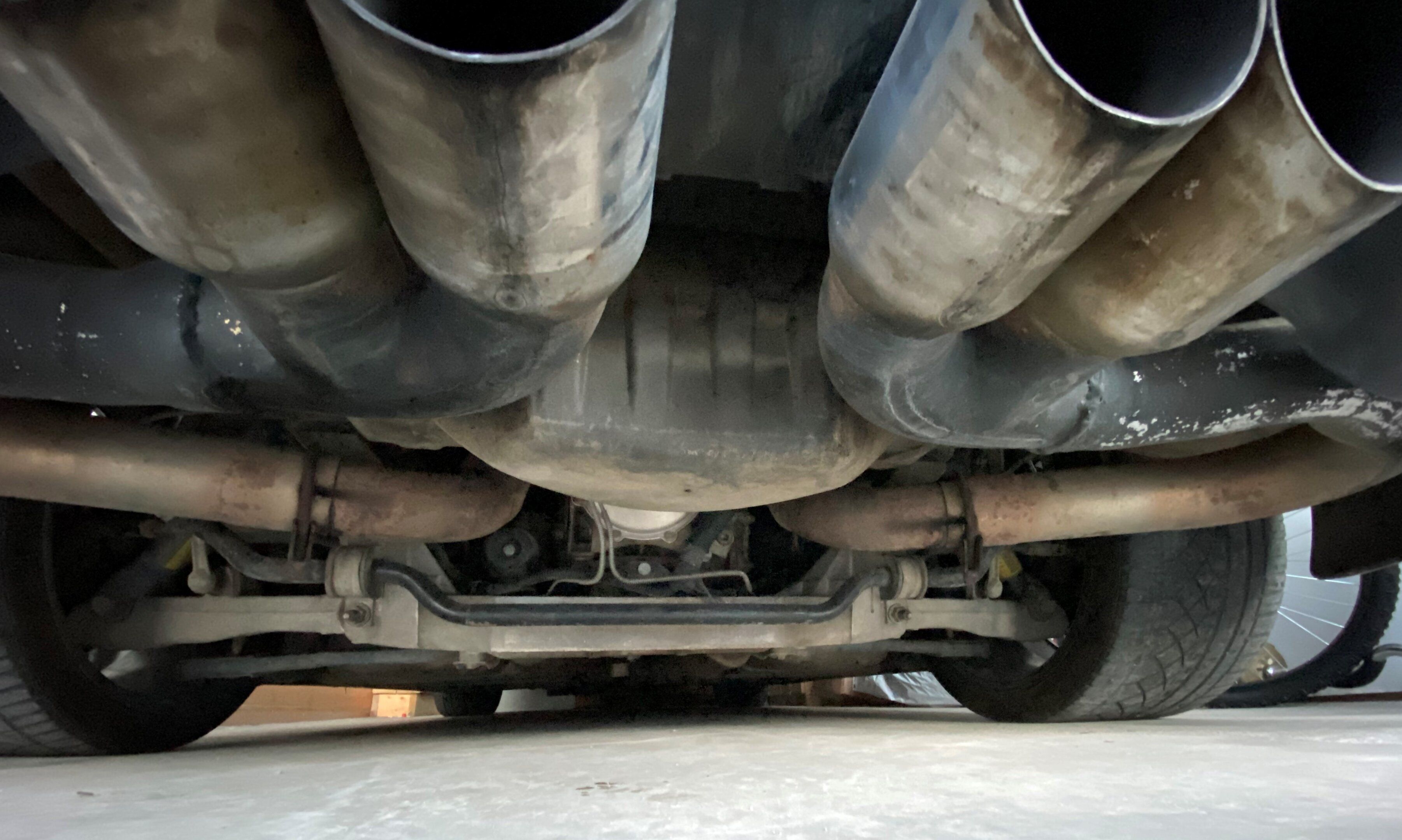 Robs Exhaust.jpg