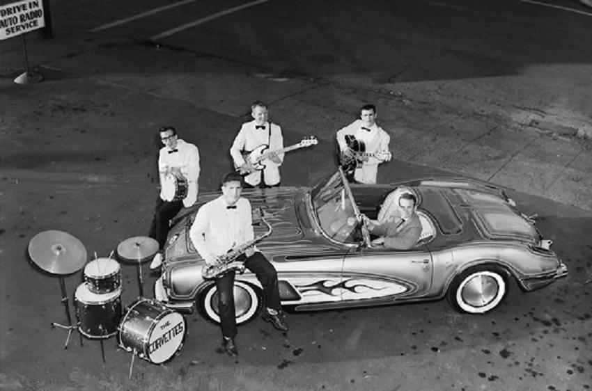 rock Corvettes 1961.JPG