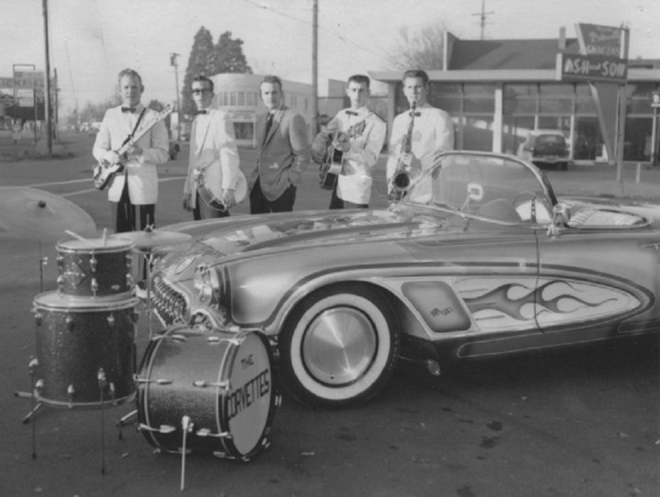 rock Corvettes parking lot.jpg