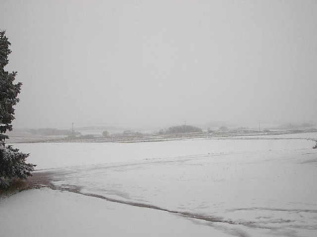 Snow Oct 5 2016.JPG