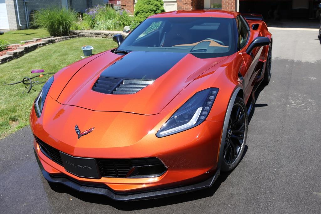 Vette 5 Front Right.jpg