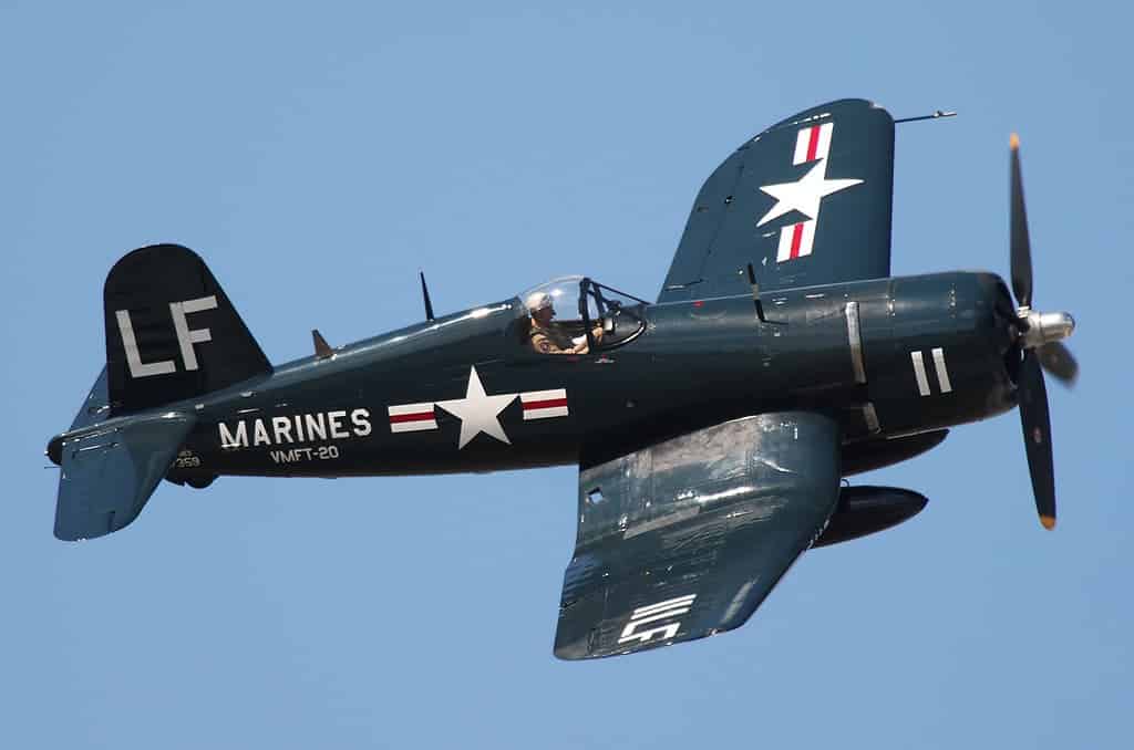 Vought-F4U-Corsair.jpg