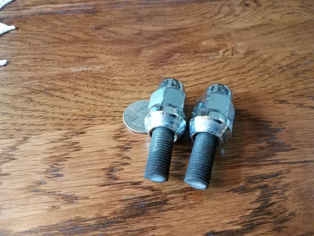 Wheel Studs.jpg